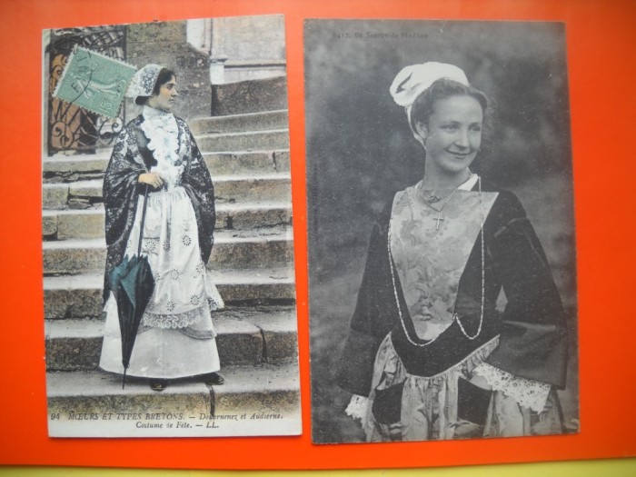 HOPCT 1846 FEMEI /COSTUME POPULARE-FRANTA-LOT 2 CARTI POSTALE VECHI-NECIRCULATE