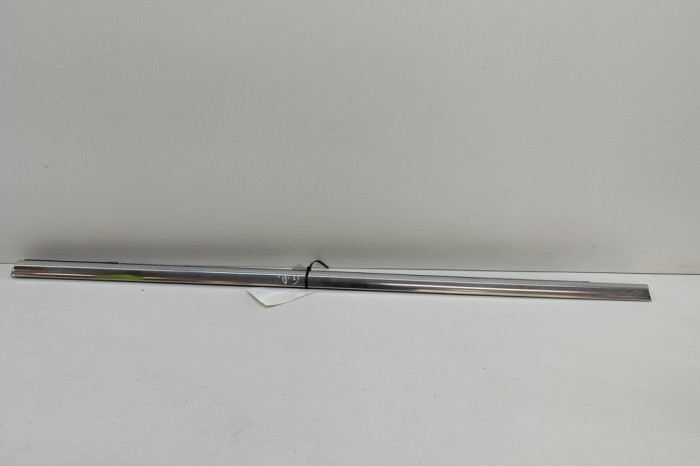 Chedar geam ușă dreapta spate VOLVO XC70 II 2016 OEM: 31301881 | 24969886