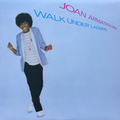 VINIL Joan Armatrading ‎– Walk Under Ladders - (EX) -