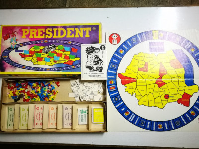 Joc de masă President anii &amp;#039;90, rom&amp;acirc;nesc, stil Monopoly. foto