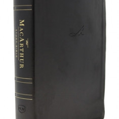 Nkjv, MacArthur Study Bible, 2nd Edition, Leathersoft, Black, Indexed, Comfort Print: Unleashing God's Truth One Verse at a Time