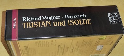 2 casete video vhs RICHARD WAGNER - TRISTAN AND ISOLDE foto