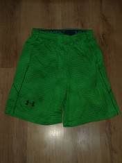 Pantaloni scurti Under Armour HeatGear marimea M foto