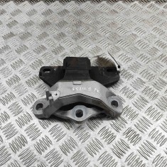 Suport motor st&acirc;nga MAZDA CX-30 DM 2023 OEM: BHAG-39-070 31547267