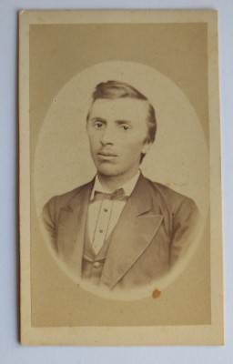 CDV Atelier Romania 1860-1870 portret barbat foto
