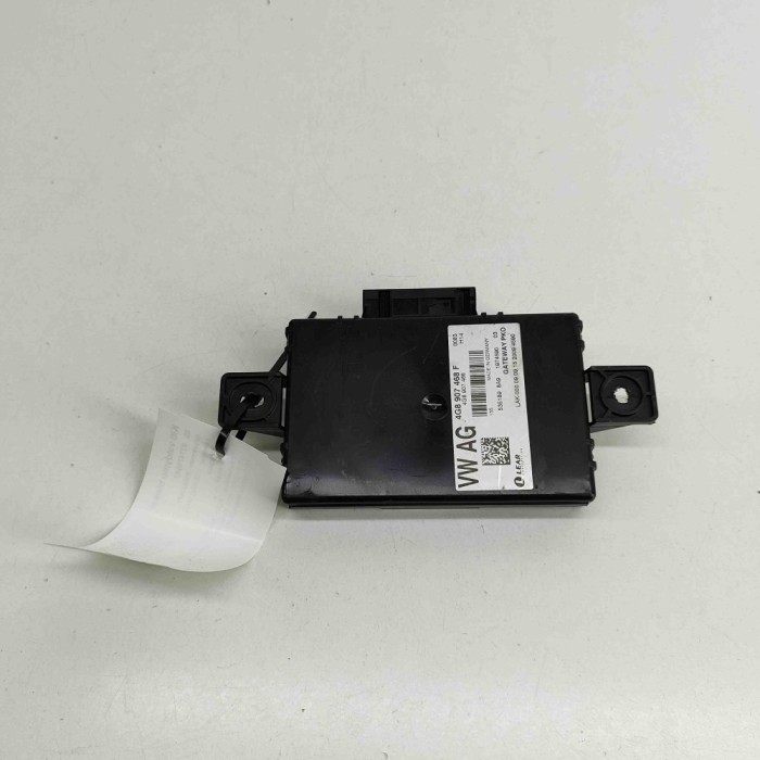 Unitate de control Gateway AUDI A6 4G2, C7, 4GC 2015 OEM: 4G8907468F,4G8907468 27478042
