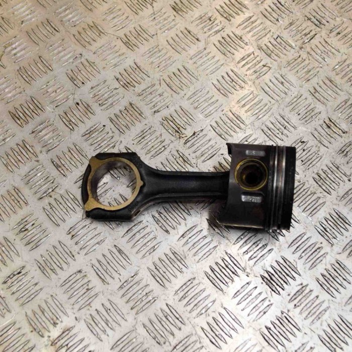 Piston MERCEDES-BENZ SPRINTER 3-t 906 2008 OEM: A6460300220,A6460300917