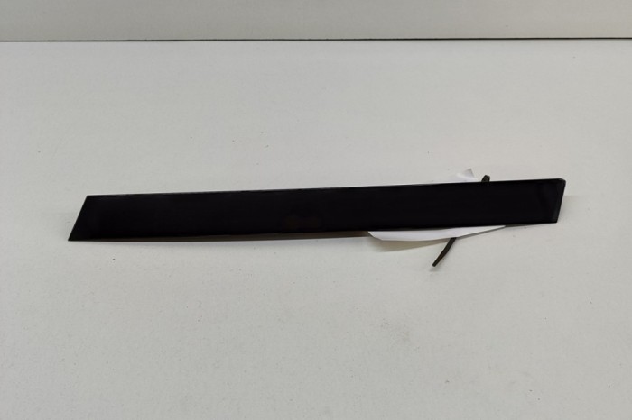 Ornament vertical ușă st&acirc;nga spate BMW 3 Touring G21 2020 OEM: 7955953 25588959