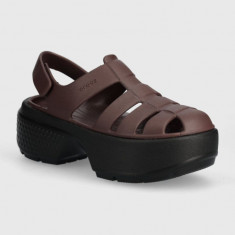 Crocs sandale Stomp Fisherman Sandal femei, culoarea maro, cu platforma, 209938