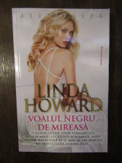 Voalul negru de mireasa - Linda Howard foto