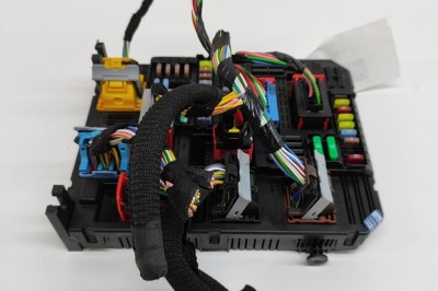Modul panou de siguranțe OPEL CORSA F 2023 OEM: 9845141280 28596756 foto