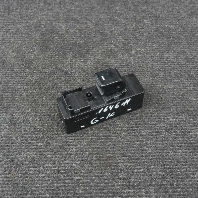 Buton geam ușă st&amp;acirc;nga spate MAZDA 6 Sedan GJ, GL 2014 OEM: GLF266380A 1799368 foto