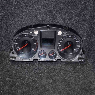 Ceas de bord VW PASSAT Variant B6 3C5 2005 OEM: 3C0920960HX0014000A2C53117396 foto
