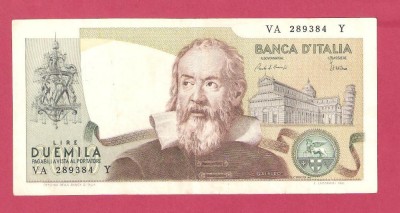 ITALIA 2.000 LIRE / 1982. foto
