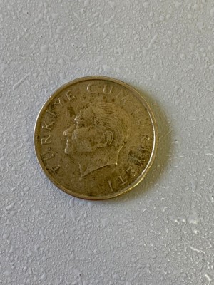 Moneda 10000 LIRE - 10 bin lira - 1998 - Turcia - KM 1027.2 (81) foto