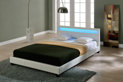 Pat dormitor Lana15 tapitat cu LED 140x200cm alb Corium HausGarden Leisure foto