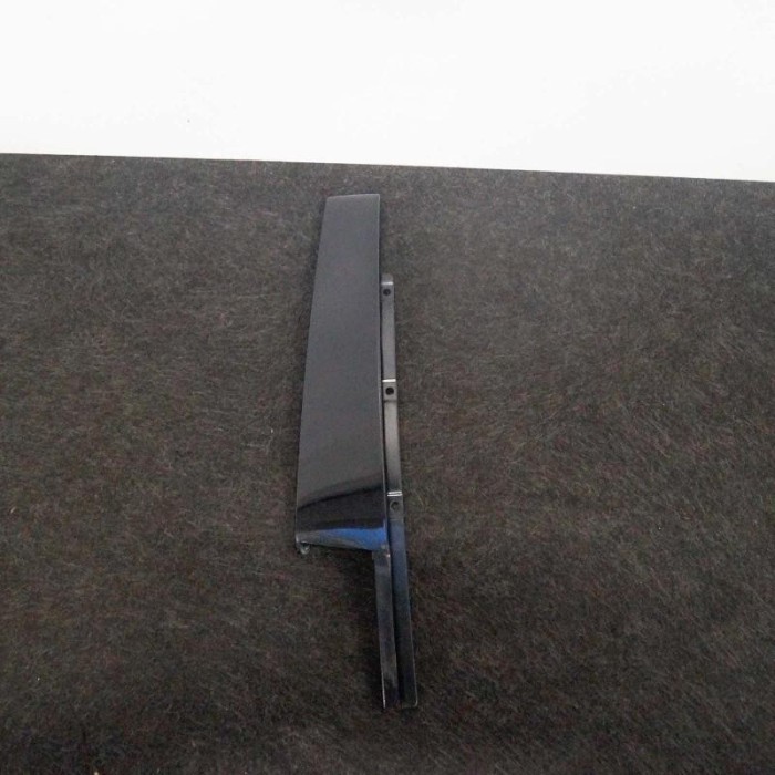 Ornament vertical ușă dreapta față AUDI A3 Limousine 8VS, 8VM 2016 OEM: 8V5837902 3488169