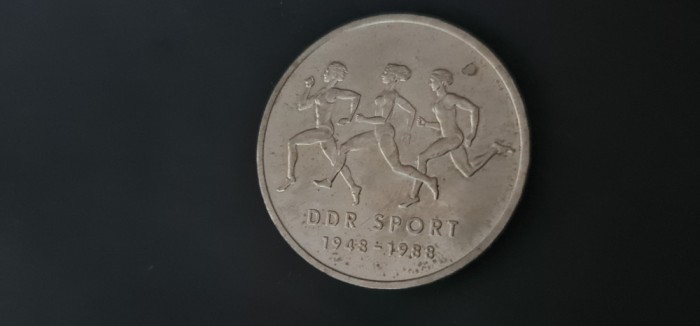 Germania DDR - 10 mărci 1988