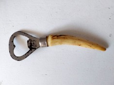Desfacator sticle vintage vechi metal si maner de os, Made in Germany