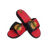 Chicago Blackhawks papuci de bărbați Colorblock Slipper - L = 44-45 EU