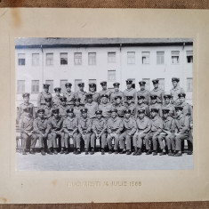 Fotografie mare grup de subofițeri Transmisiuni, București 1968, 25x31cm