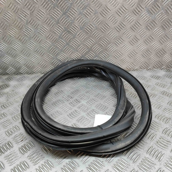 Garnitura ușă dreapta spate VW ID.4 E21 2023 OEM: 11A867914B