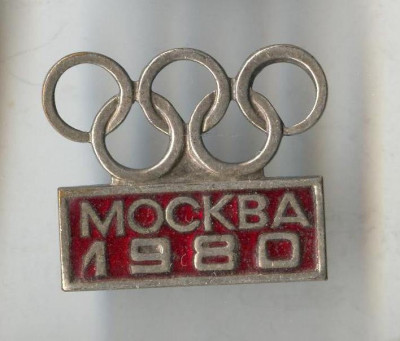 Insigna Olimpica a XXII Olimpiada Moscova Rusia 1980 - SPORT - CERCURI OLIMPICE foto