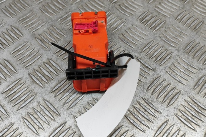 Alt modul de control TESLA MODEL Y 2023 OEM: 1109000-00-E 23414600