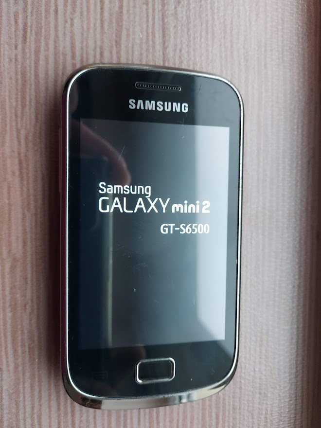 Samsung Galaxy mini 2 S6500 , FUNCTIONEAZA ., Negru, Neblocat | Okazii.ro