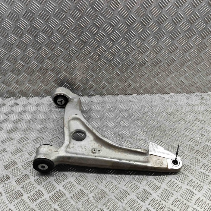 Braț inferior dreapta față VW MULTIVAN T7 STM, STN 2024 OEM: 7T0407152B