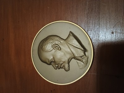PLACHETA mare VLADIMIR ILICI LENIN ,Diametru 80 mm, foto