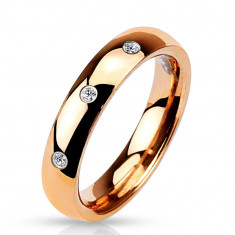 Inel de oțel în culoarea roz-auriu - trei zirconii rotunde, transparente, 4 mm - Marime inel: 54