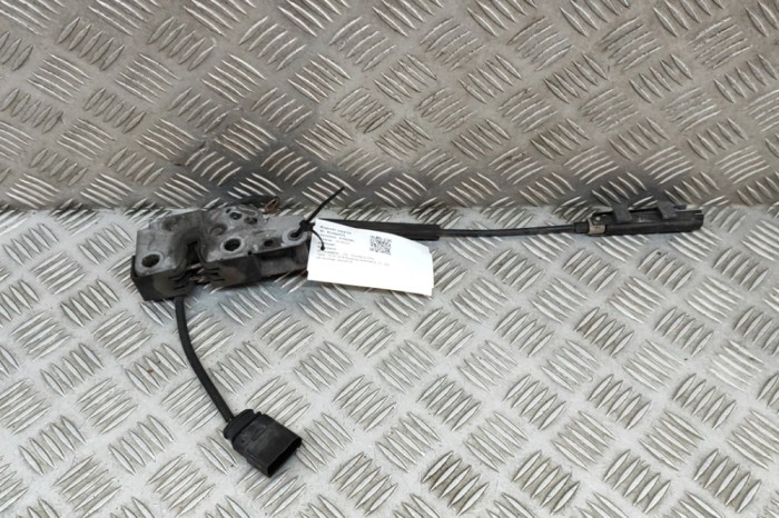 &Icirc;ncuietoare capota VW TOUAREG 7P5 2014 OEM: 7P6823509B | 23662935