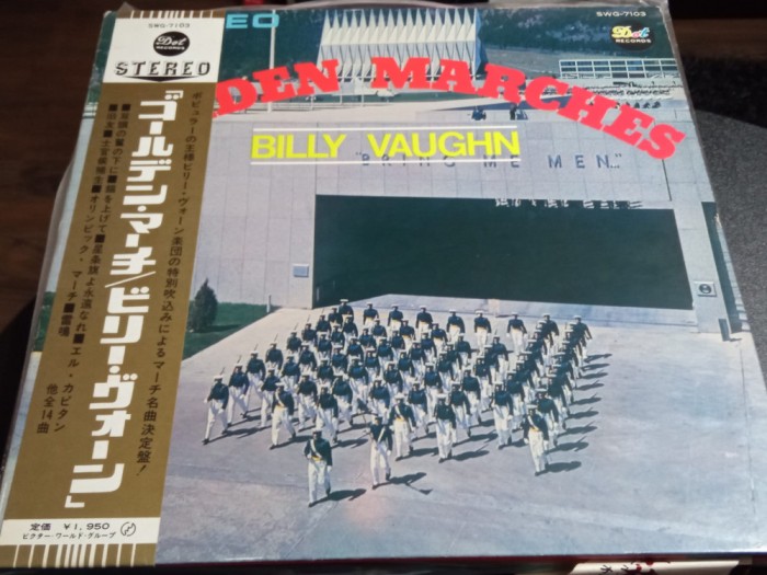 Vinil &quot;Japan Press&quot; Billy Vaughn &lrm;&ndash; Golden Marches (VG+)