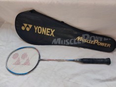 Racheta badminton Yonex Muscle power 25,full carbon cu husa
