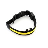 Cumpara ieftin Zgarda iluminata cu LED pentru caine sau pisica, culoare Galben, AVX-AG232B