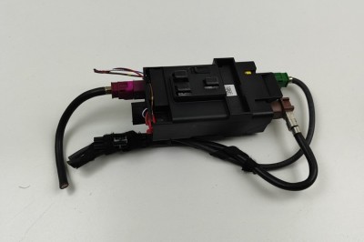Unitate de distribuție a energiei VW PASSAT Variant B8 3G5 2020 OEM: 3G5035953 | 30436324 foto