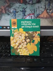 Creșterea albinelor i&icirc;n gospodărie Ioan Savu, colecția Caleidoscop nr. 135, editura Ceres, București 1985, 194