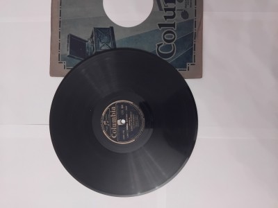 Disc patefon Maria Lataretu foto