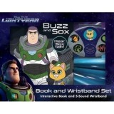 Cumpara ieftin Disney Pixar Lightyear: Buzz and Sox Book and 5-Sound Wristband Set