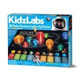Poster 3D iluminat cu sistemul solar, 3D Solar System Light-Up Poster, KidzLabs, 4M