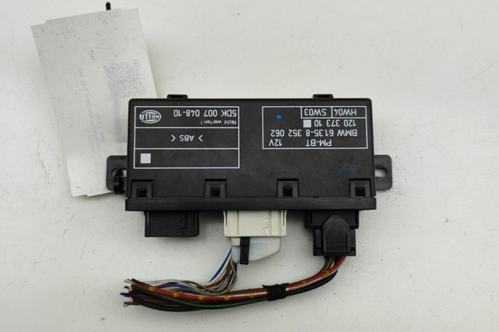 Modul de control ușă dreapta față BMW 7 E38 1996 OEM: 8352062,12037310 | 31968062