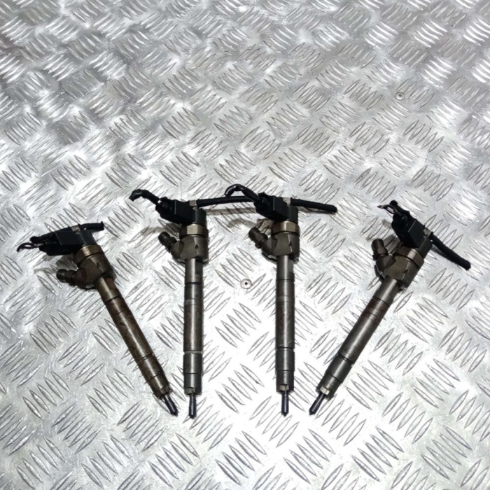 Injectoare Mercedes S203 W203 C209 2.7D