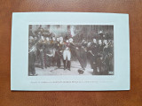 Napoleon Bonaparte la Fontainbleu impreuna cu garda imperiala, reproducere tip carte postala, dupa un tablou de la Versailles
