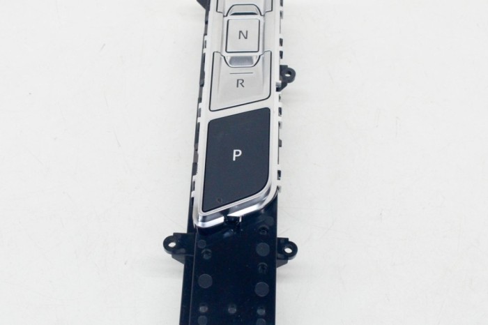 Timonerie cutie de viteze JAGUAR I-PACE X590 2020 OEM: J9D3-14C561-BB,J9D3-14C559-DA,J9D3-7E453-DC 12166149