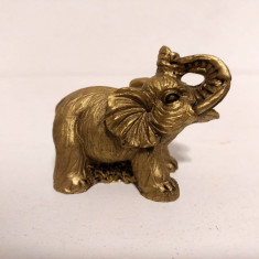 Figurina statueta elefant, vopsit in auriu, 7x6cm , decor