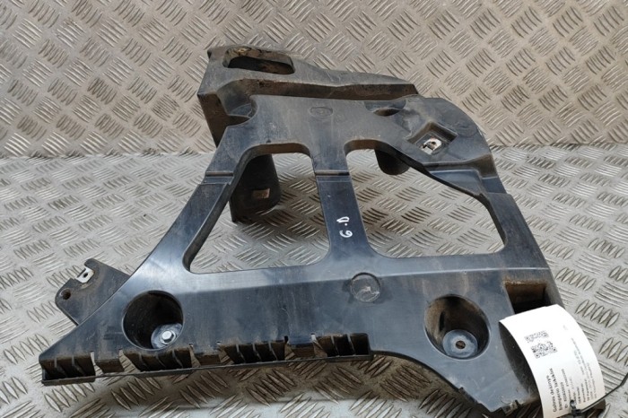Suport bara de protecție dreapta spate BMW X5 E70 2010 OEM: 7227758 25820020