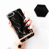 Husa MyStyle Marble Black TPU husa cu insertii marmura neagra - aurie pentru Apple iPhone 8 Plus
