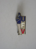 M3 Q 15 - insigna - tematica simbolistica - tanar - UFV, Europa