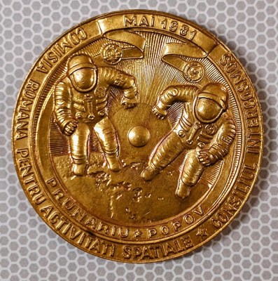 MEDALIA PRUNARIU-POPOV 1981 foto